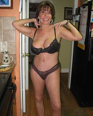 salope mature au telephone